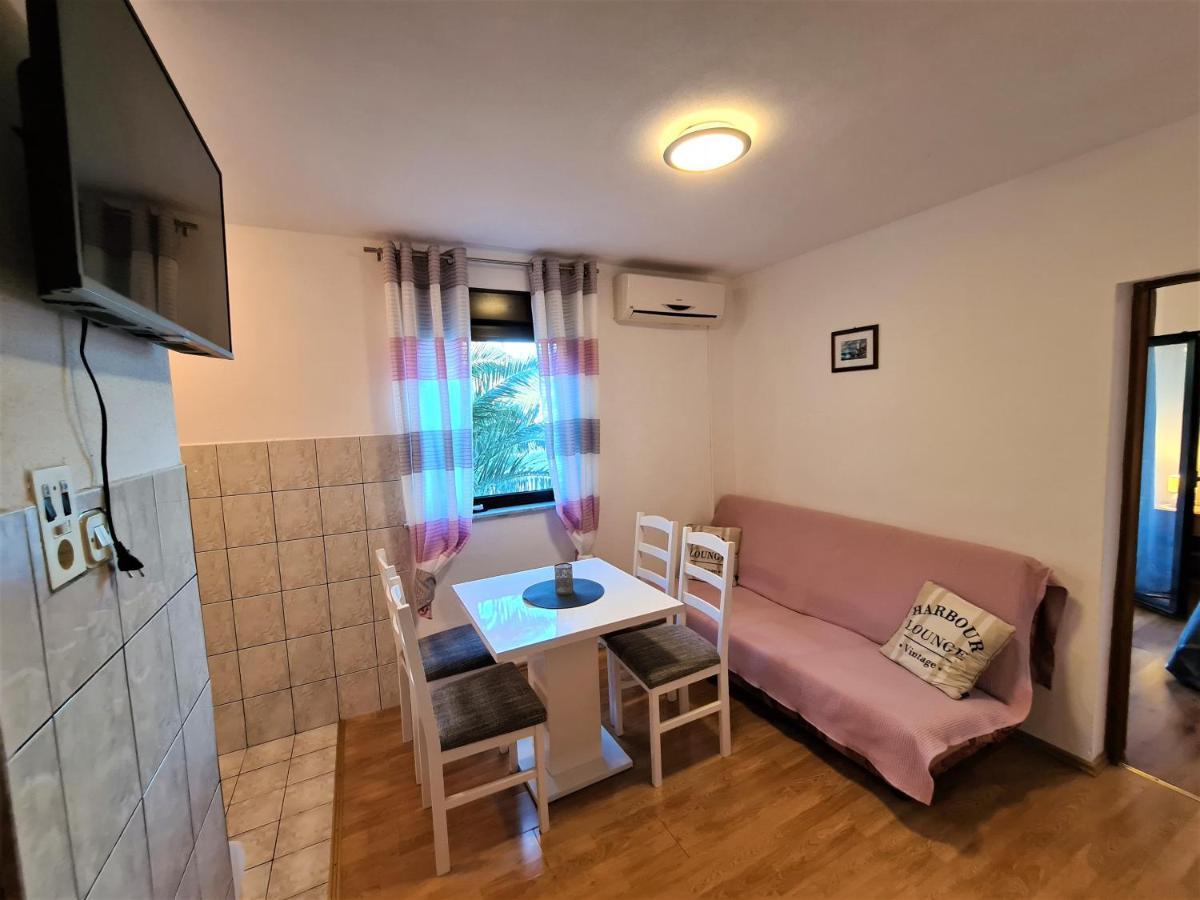 Cosic Apartmani איגריין מראה חיצוני תמונה