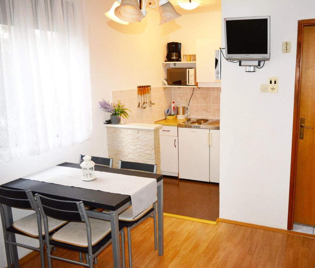 Cosic Apartmani איגריין מראה חיצוני תמונה